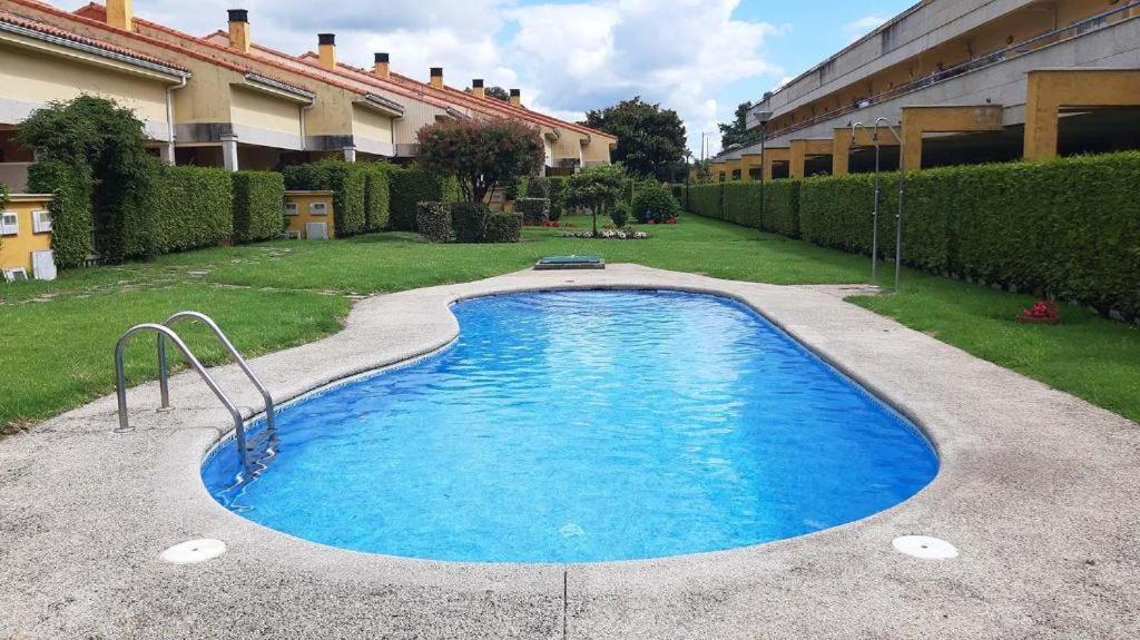 Apartamento Portosin Con Piscina Al Lado De La Playa Linteiros Exterior photo